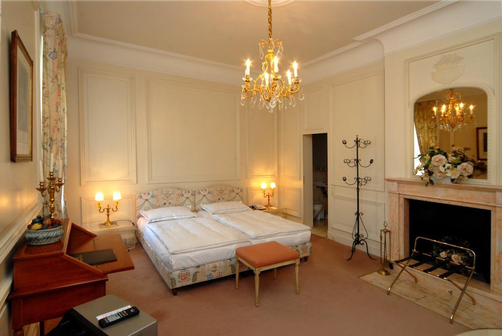 Hotel Buerger Palais Ansbach Pokój zdjęcie